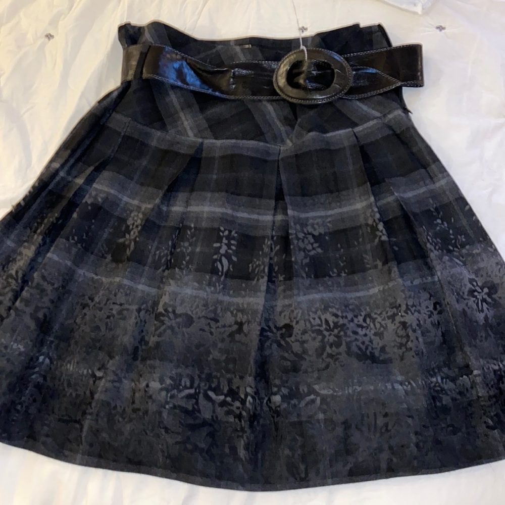 ROBIR Collection Plaid and floral embossed flannel skirt SZ M